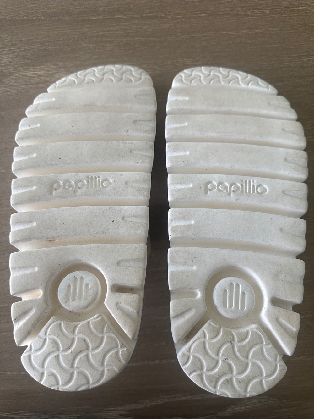 Birkenstock Arizona Chunky Eggshell Leather Sandal - Picture 4 of 7
